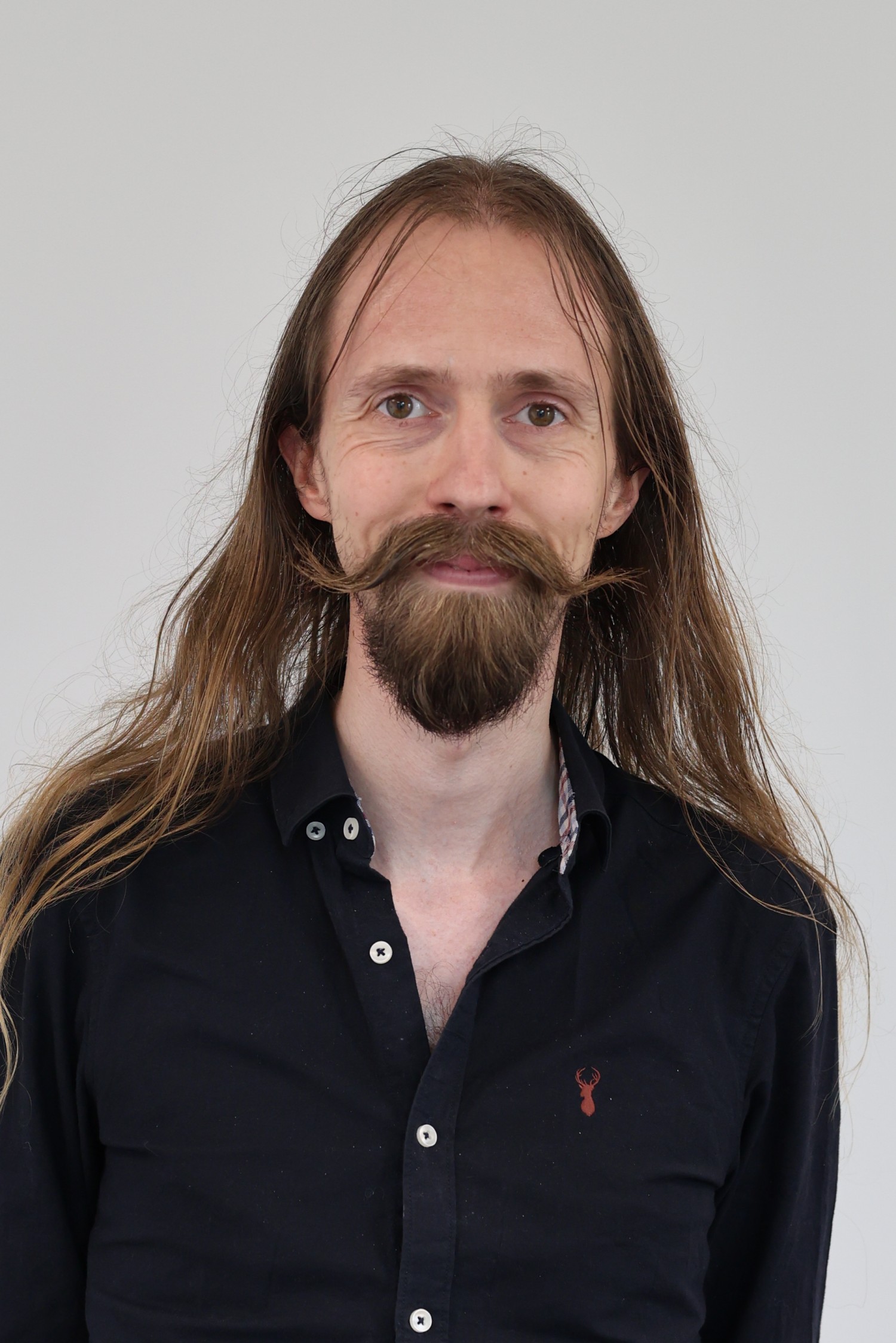 Dr Paul Henderson